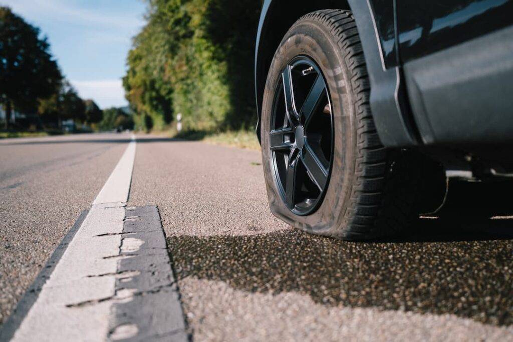 Emergency Puncture Repair vs Permanent Fixes