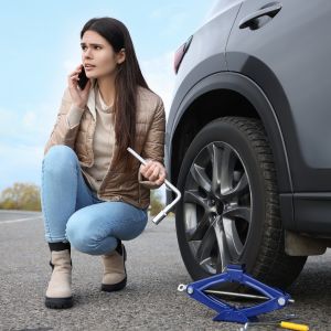 What to Do If You Get a Flat Tyre in the Middle of Nowhere