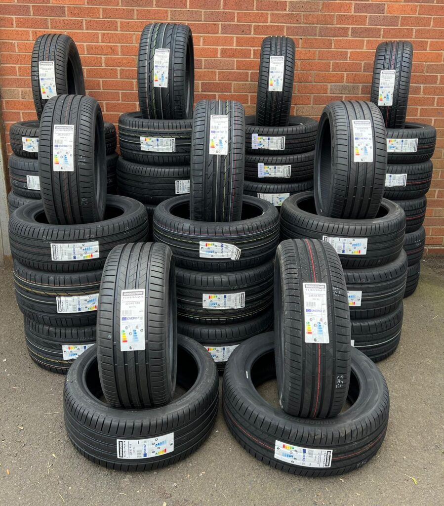 The Ultimate Checklist for Tyre Emergencies – By QuickTyreFix.co.uk Experts