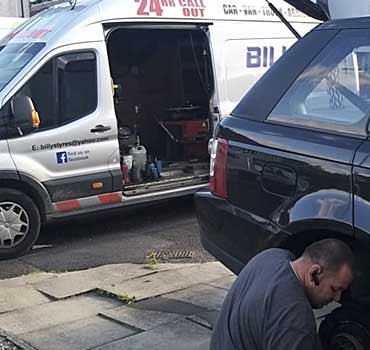 QuickTyreFix.co.uk’s Same-Day Mobile Tyre Replacement: What to Expect