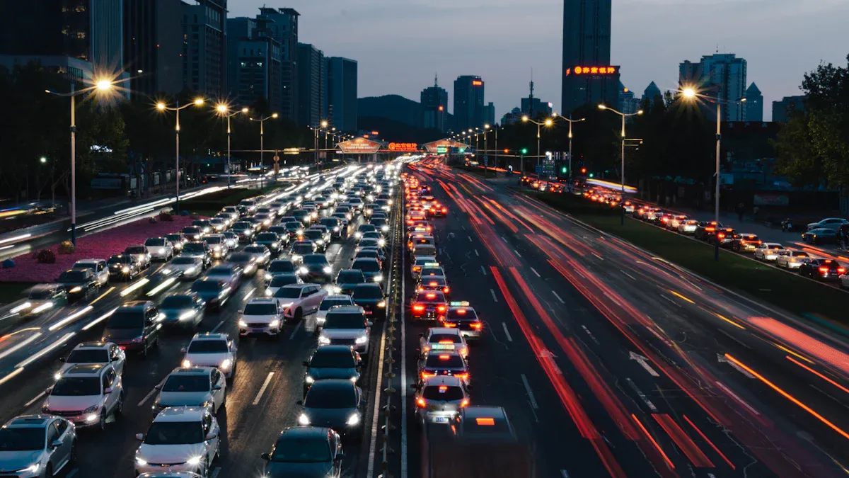 How Quick Tyre Fix Handles Fuel Delivery During Peak Traffic Times