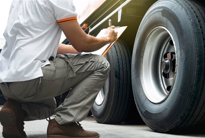 How to Schedule Regular Tyre Checks Across Multiple Commercial Vehicles