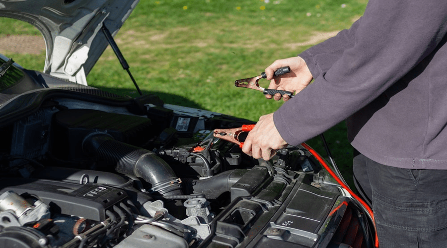 Jump‑Starting EV Hybrids: What Quick Tyre Fix Offers