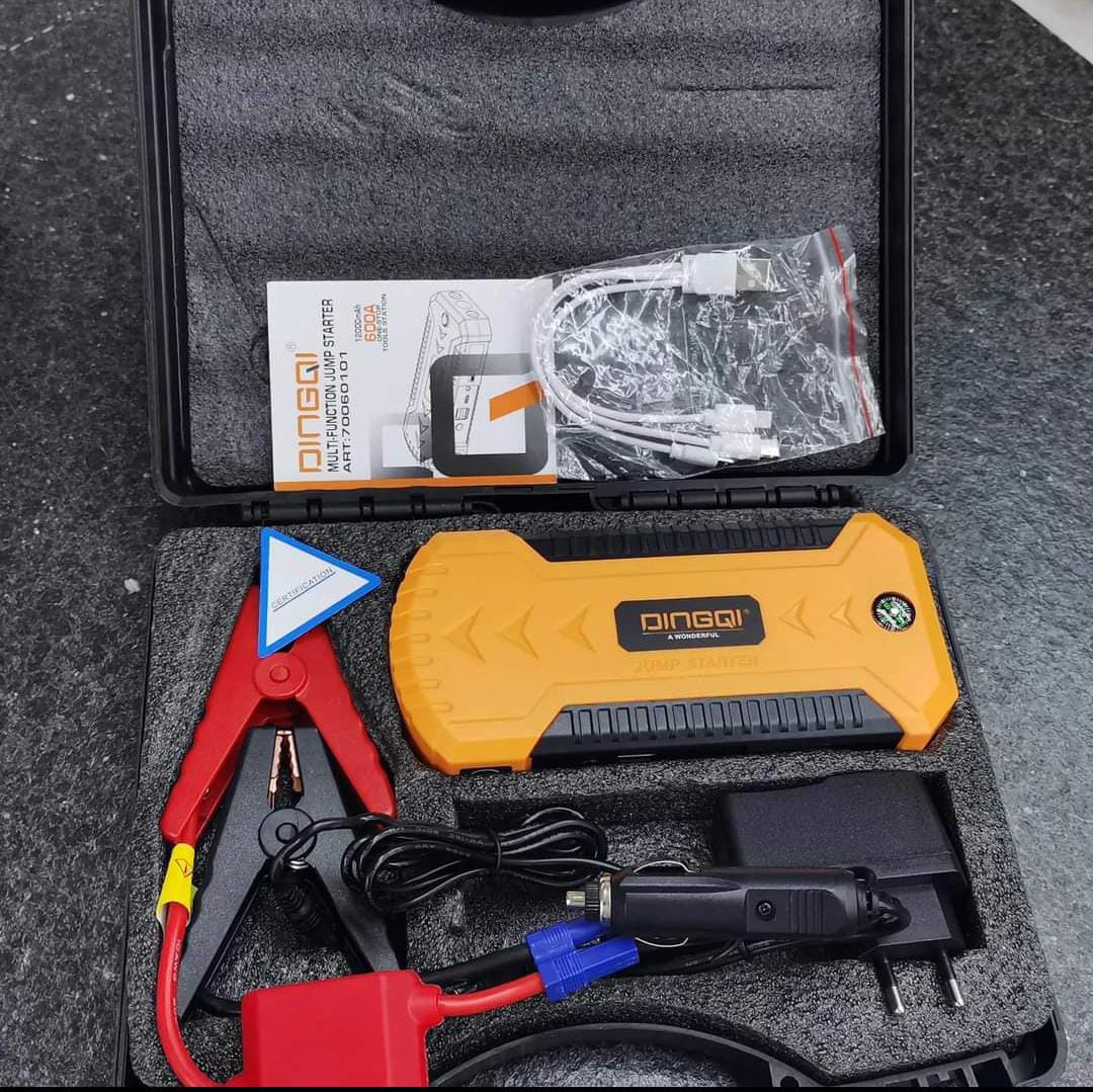 The QuickTyreFix Advantage: Jump-Start & Fuel in One Call