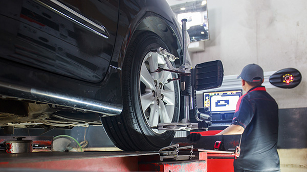 Does Changing Tyre Size Affect Wheel Alignment?